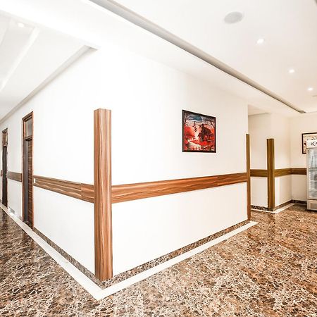 Hotel Woodcrest Zirakpur - Best Family Hotel By - A Unit Of Sidham Group Ngoại thất bức ảnh