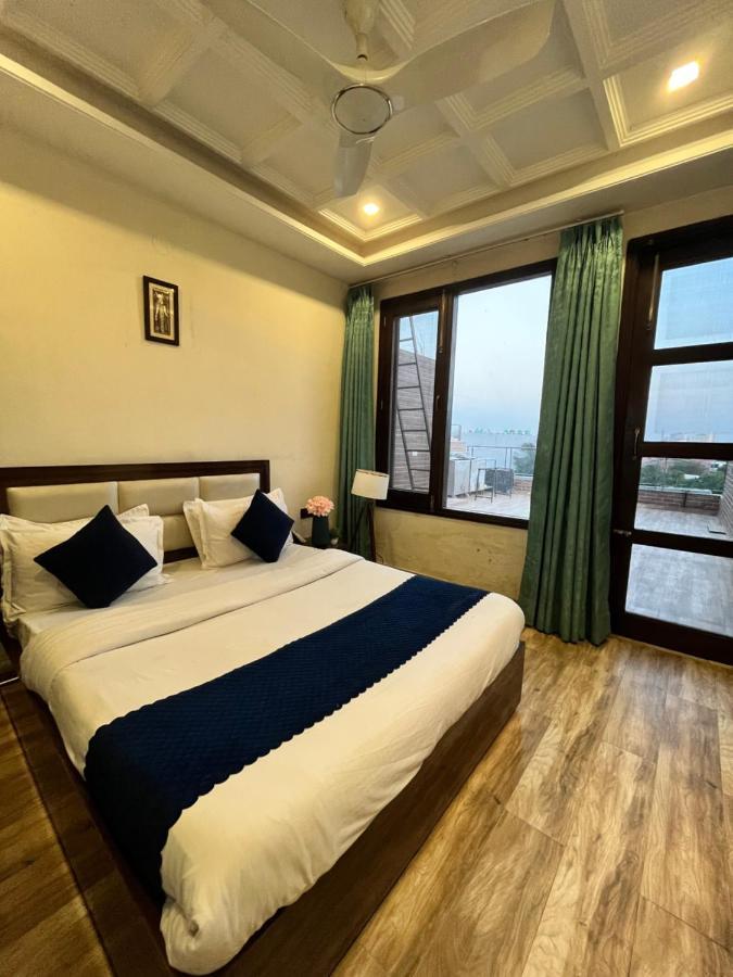 Hotel Woodcrest Zirakpur - Best Family Hotel By - A Unit Of Sidham Group Ngoại thất bức ảnh
